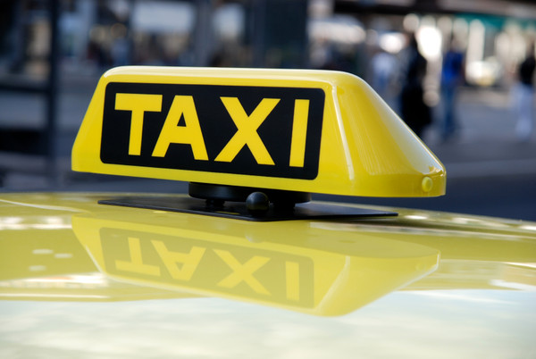 Желтое такси недорого